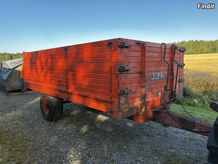 Säljes Traktor kärra