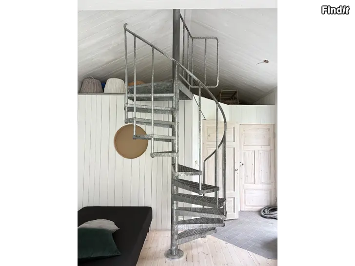 Säljes Spiral trappa