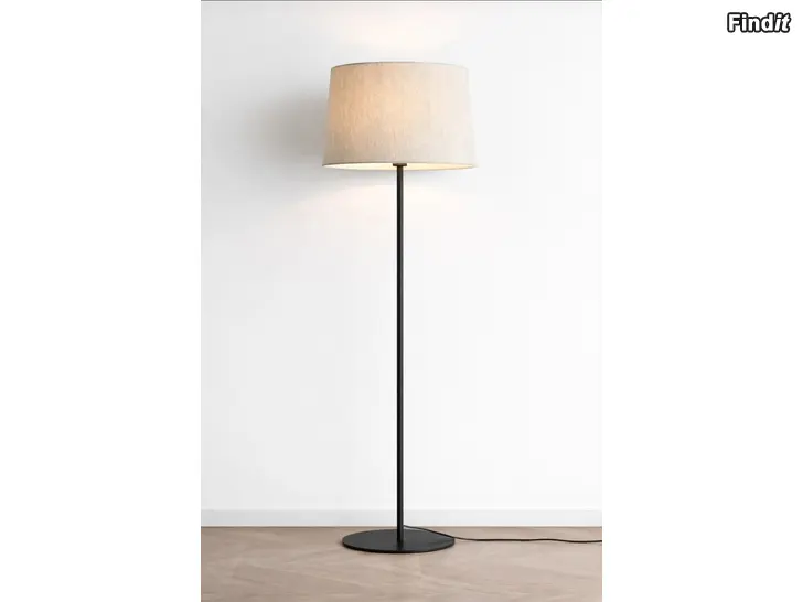 Säljes Säljes Golvlampa