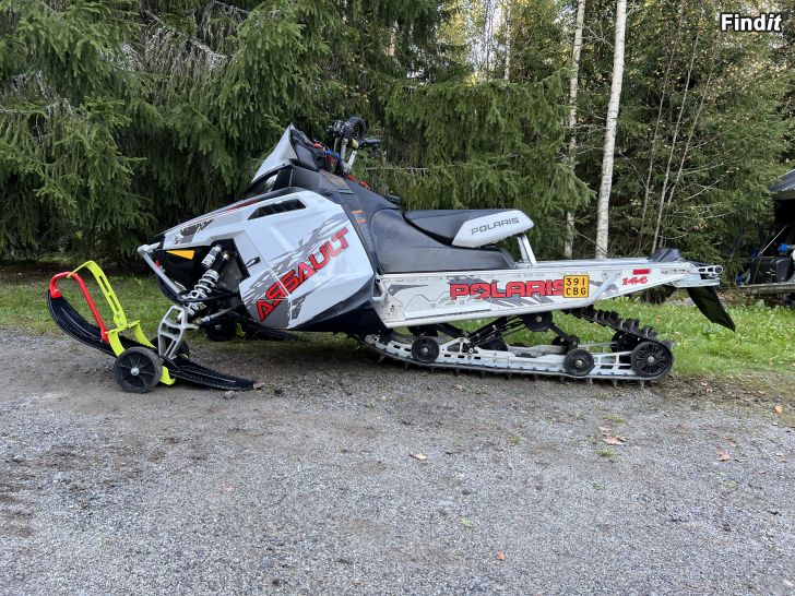 Säljes Polaris 600 Switchback Assault 144