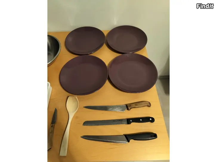 Säljes Fiskars leipäveitsi puukauha