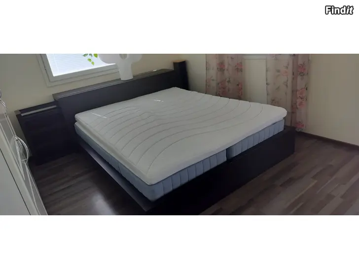 Myydään Ikea Malm-sängyn runko ja pääty