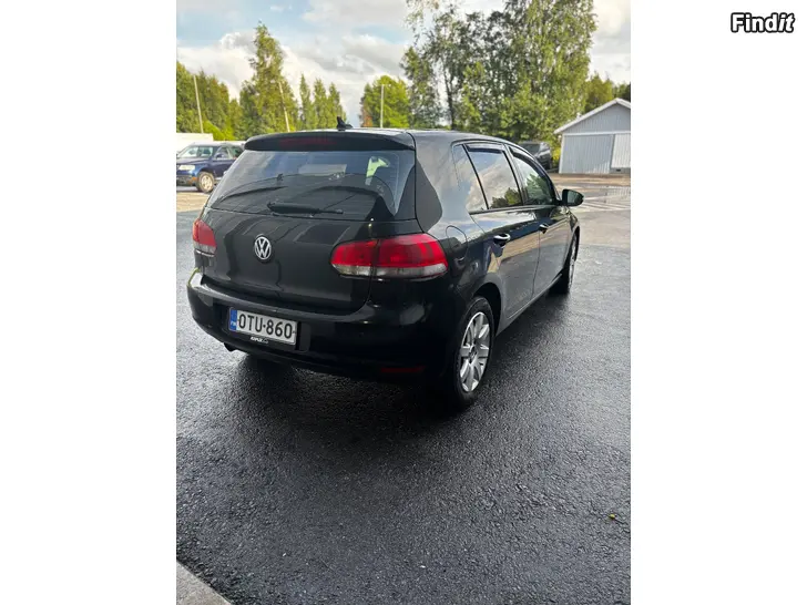 Säljes Säljes