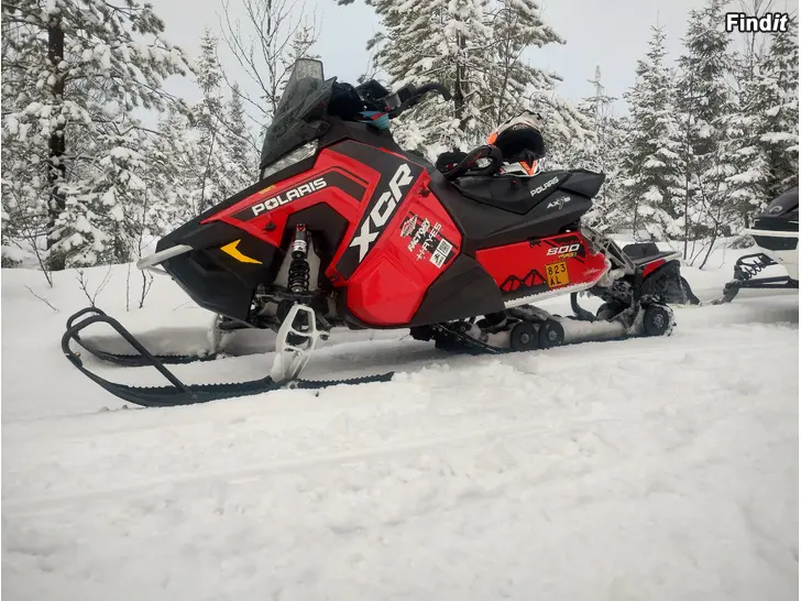Myydään Polaris XCR 800 -17, 2-omistajalta ku