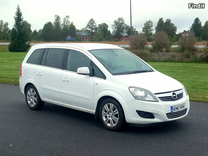 Myydään Opel Zafira Elegance 1.7 CDTi Ecoflex 7 hengen