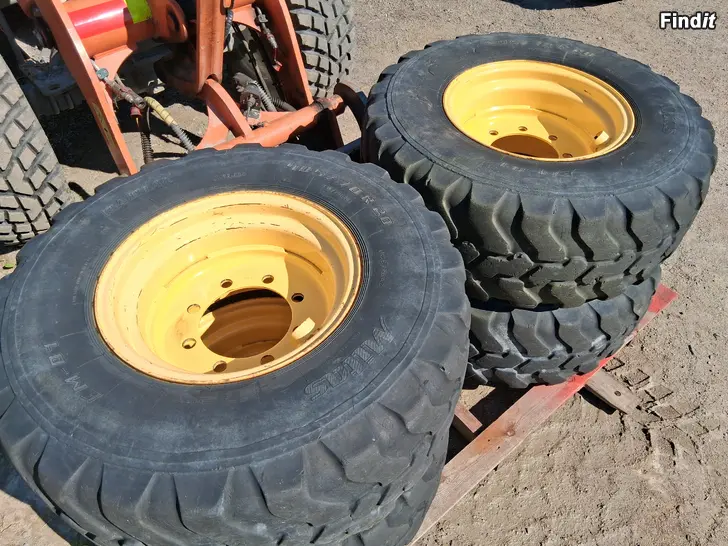 Säljes Däck 405/70 r20