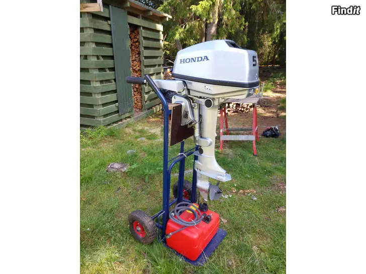 Säljes Honda 5hp utombordare