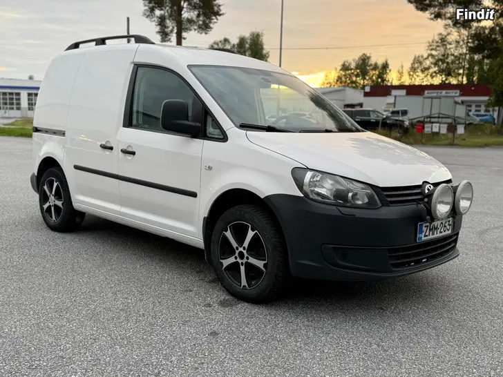 Myydään Volkswagen caddy