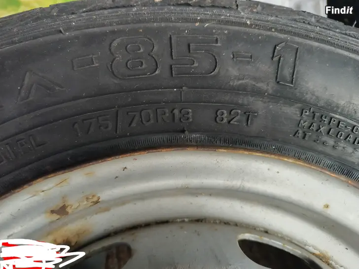 Myydään Peräkärryn vararengas