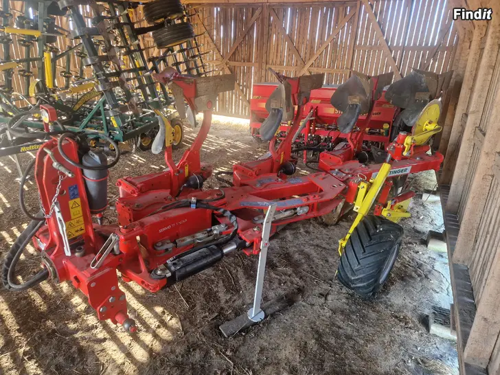Säljes 4-skärig växelplog Pöttinger Servo 35