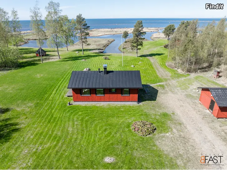 Myydään Vapaa-ajan kiinteistö Korsnäsissä / Västerskogvägen 142