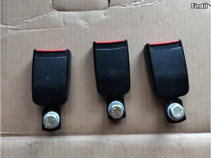 Myydään Turvavyönlukkot