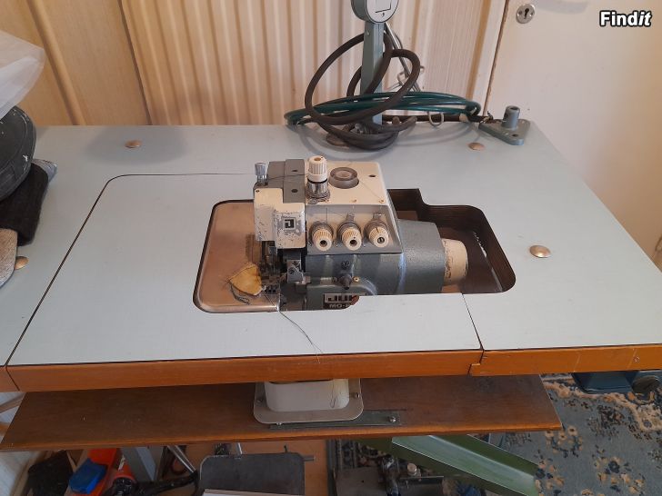 Säljes Juki industri overlock