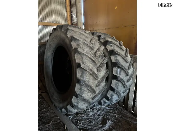 Säljes Michelin traktordäck