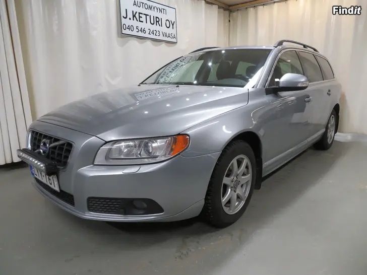 Myydään Volvo V70 2,0D Momentum 2010