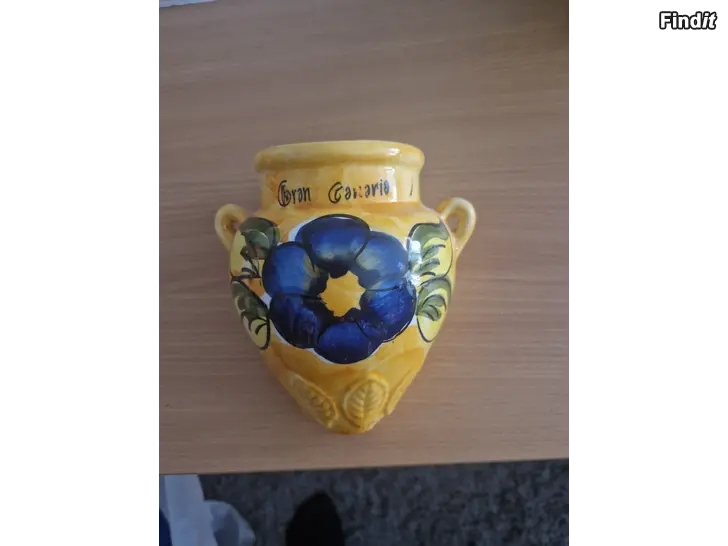 Säljes Kruka på väggen