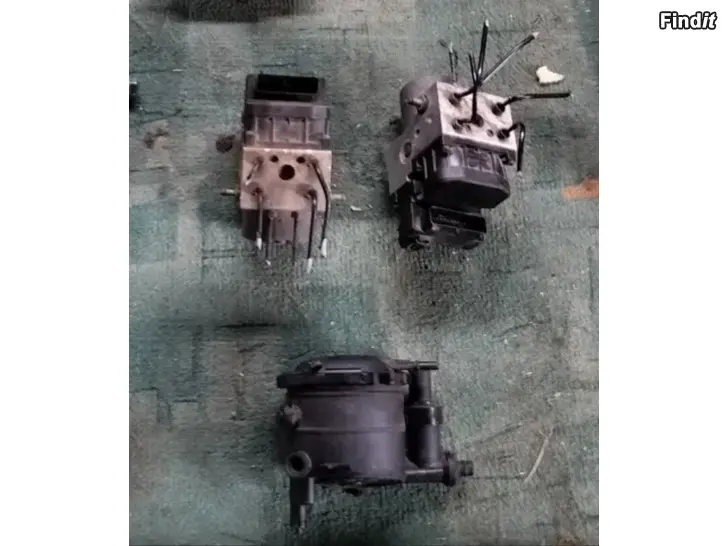 Myydään Bosch abspumppu Bosch abspumppu dieselsuodatimenkotelo
