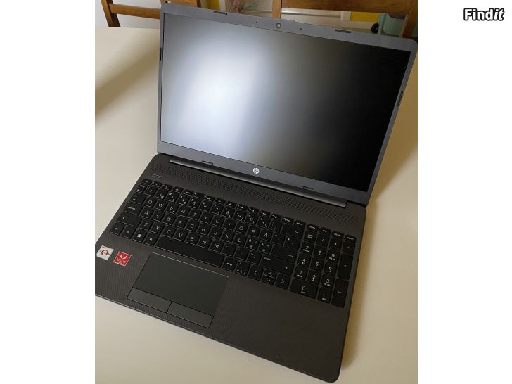 Myydään HP Laptop 255 G8