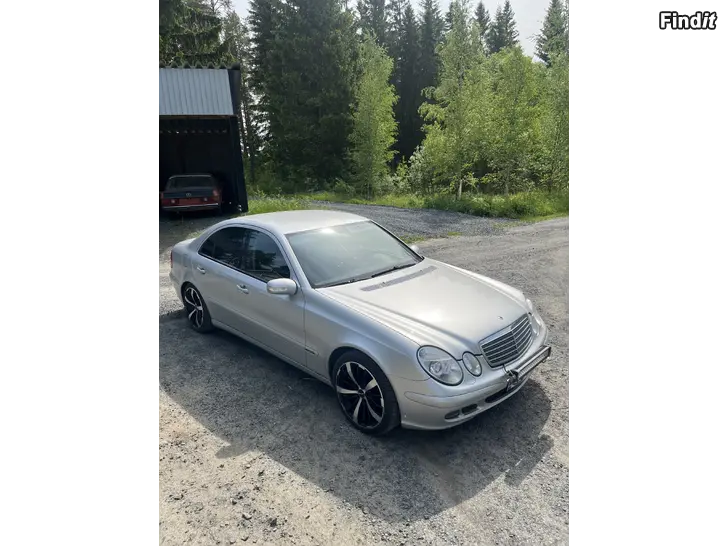 Säljes Mercedes benz w211