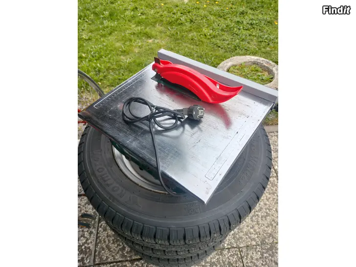 Myydään LAATTALEIKKURI VARATTU