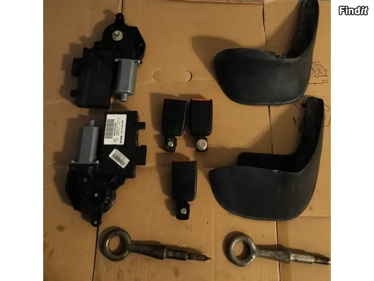 Myydään Lasinnostin moottori roiskeläpät