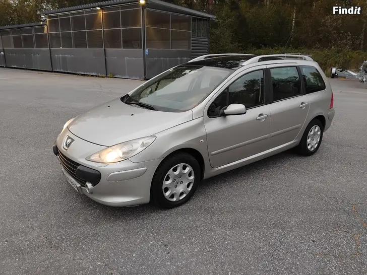 Myydään Peugeot 307 1.6 bensa manuaali vm 2006