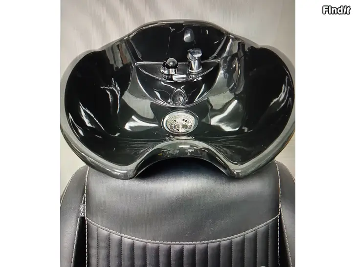 Myydään Parturi-Kampaamon UUSI Pesutuoli PUOLEEN HINTAAN