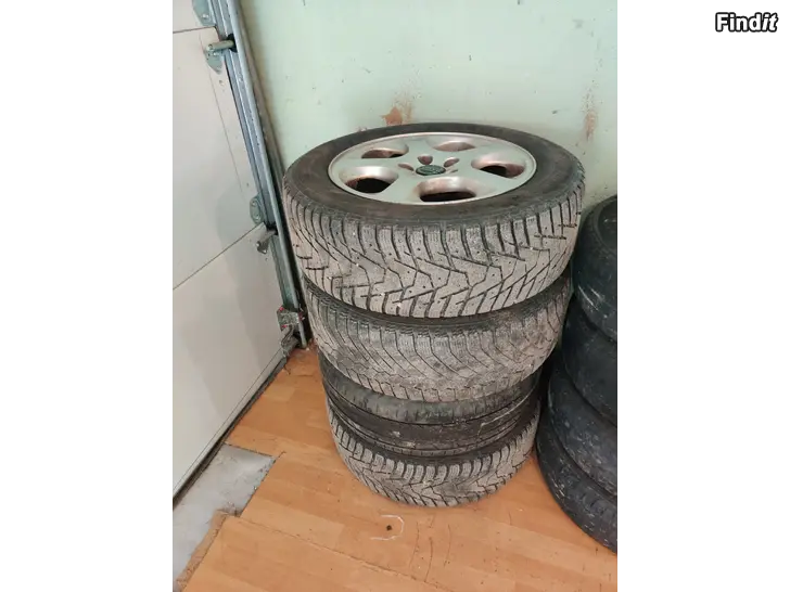 Säljes V70 fälgar 16