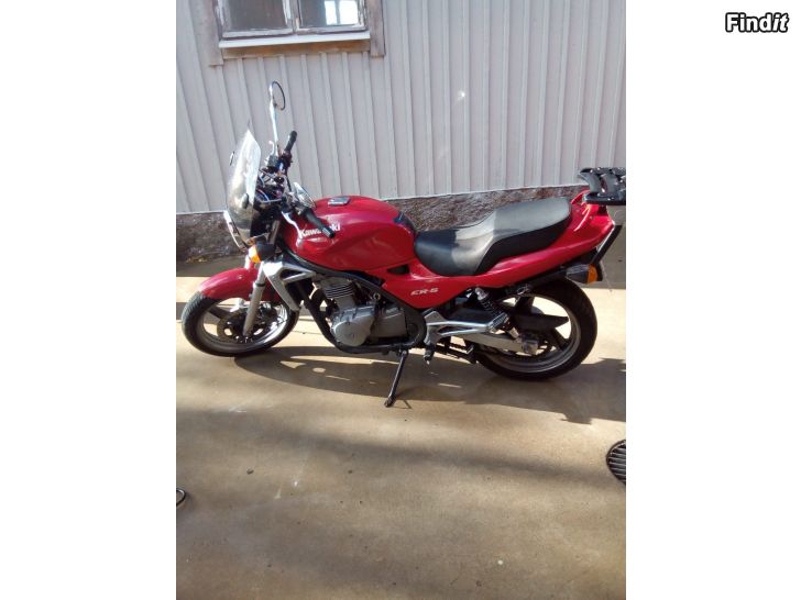 Myydään Kawasaki ER5