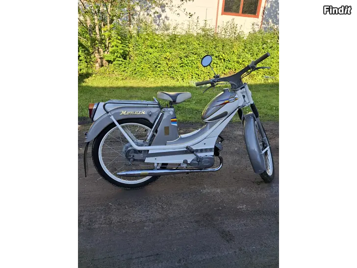 Myydään monark-64