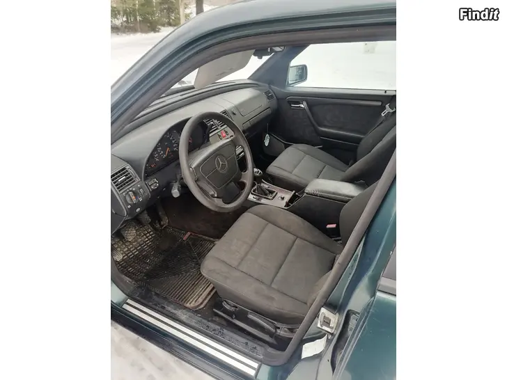 Säljes Mercedes 220D w202 3st