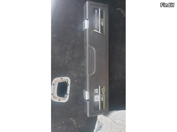 Myydään MTX 40-200Nm momentti avain