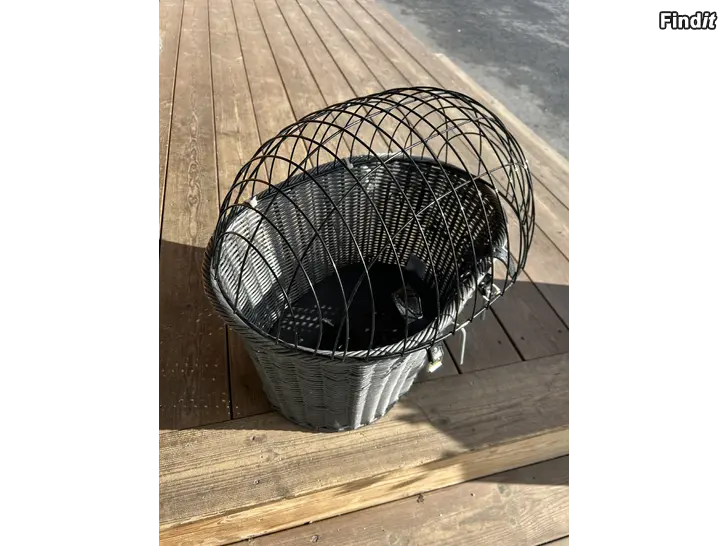 Säljes Cykelkorg för hund eller katt