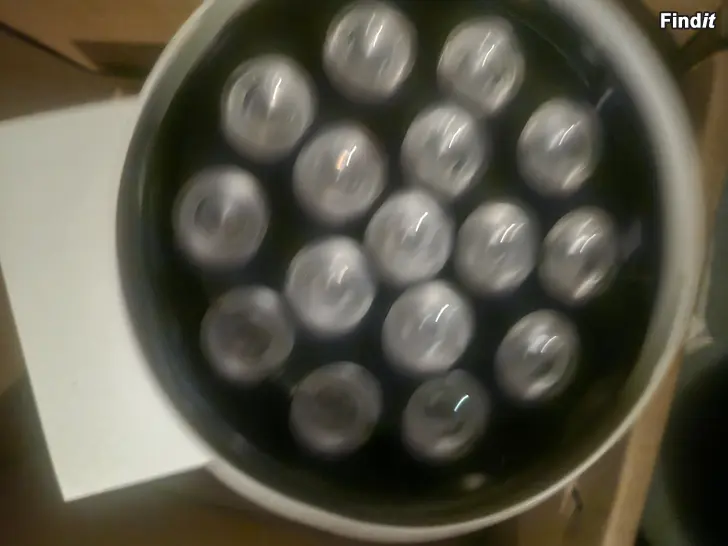 Myydään Kisko valaisimia 2kol