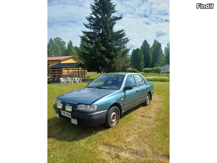 Myydään Nissan sunny