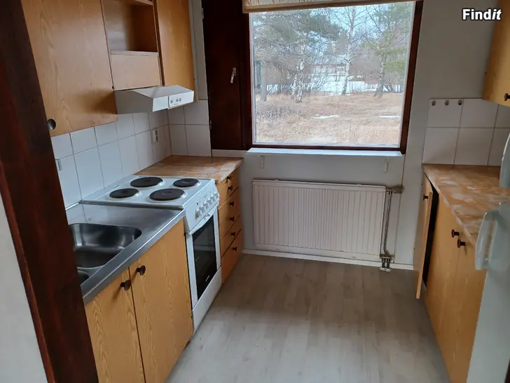 Uthyres Radhuslägenhet uthyres i Molpe