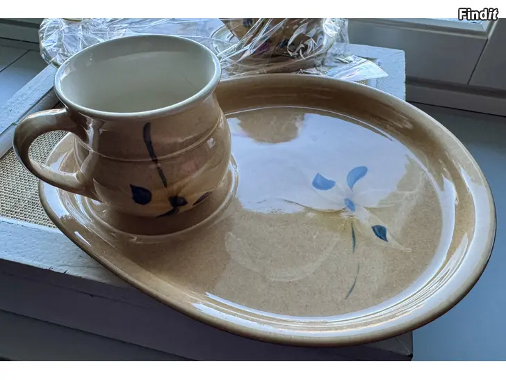 Säljes Kermansavi frukost set 2 st