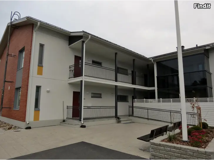 Uthyres Vuokrataan tilava yksiö