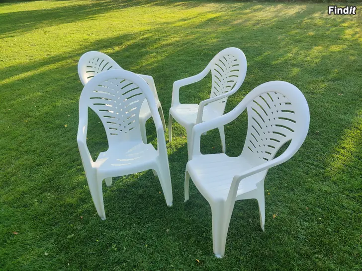 Myydään 4 stolar