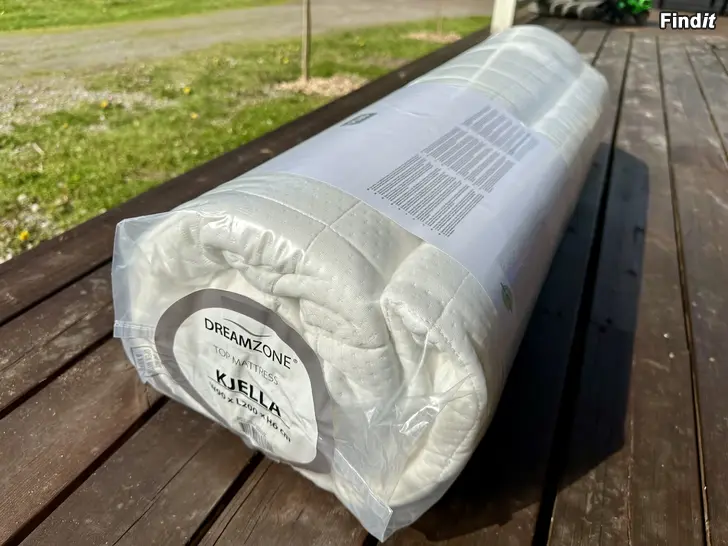 Säljes Oöppnad bäddmadrass 90x200