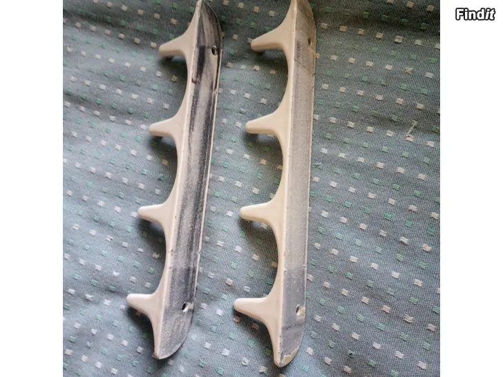 Myydään Pyyhenaulakko