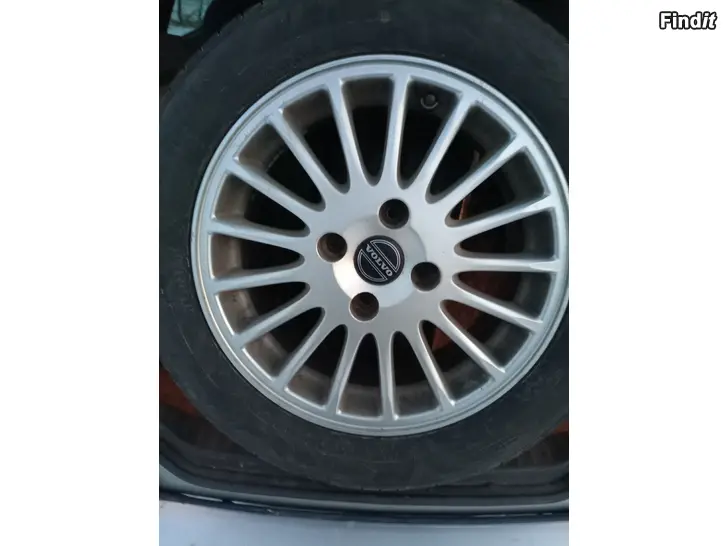 Säljes Nästan nya däck