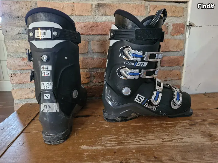 Säljes Slalomutrustning