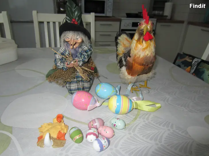 Myydään Pieniä ruohomunia,noitaakka ym