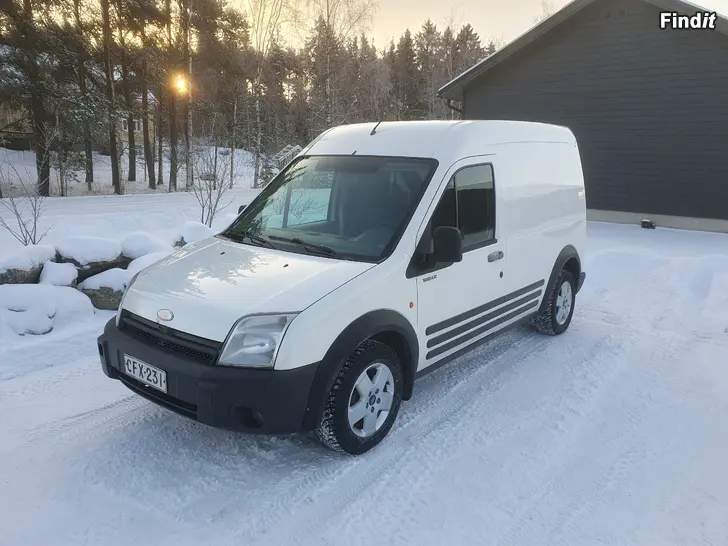 Säljes Ford transit connect Nybesiktad