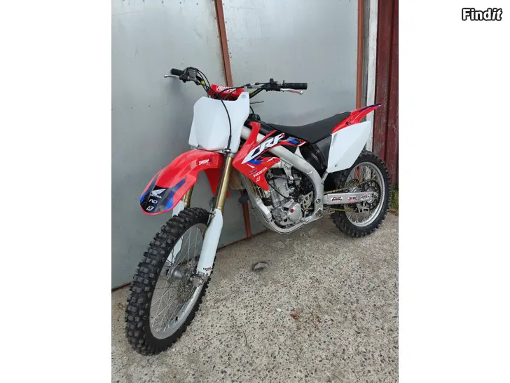 Myydään Honda 450