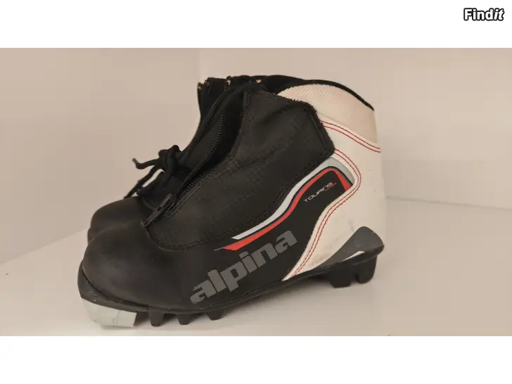 Säljes Alpina monon storlek 33 NNN bindning
