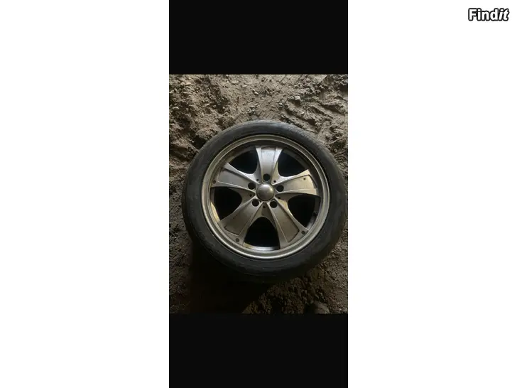 Säljes Fälgar 18