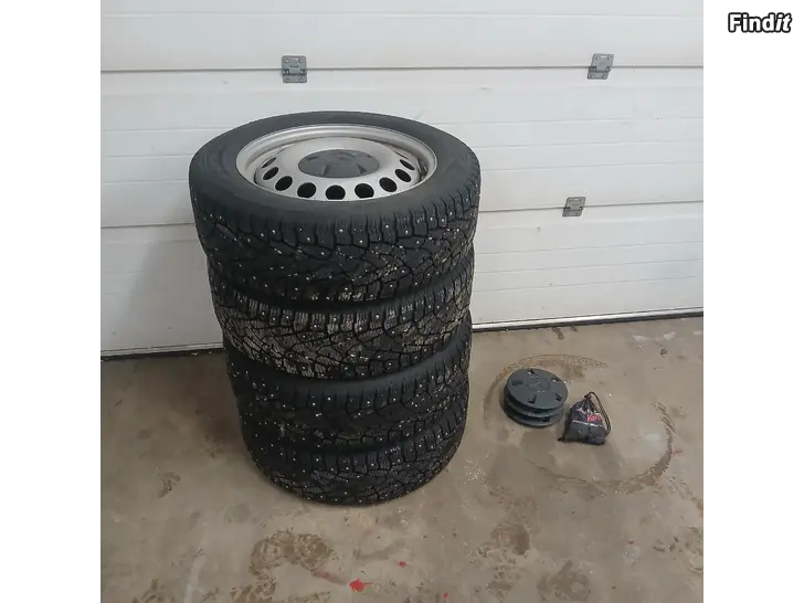 Säljes MB Vito 447 vinterdäck 17