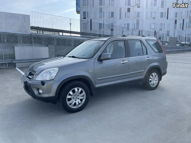 Myydään Honda CR-V vm. 2006 2,2 diesel, 4x4. Kats. 4/26